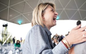 Η Αλεξοπούλου επιμένει πως «το τσάμπα πέθανε» - Κατηγορεί την αντιπολίτευση για ανθρωποφαγία