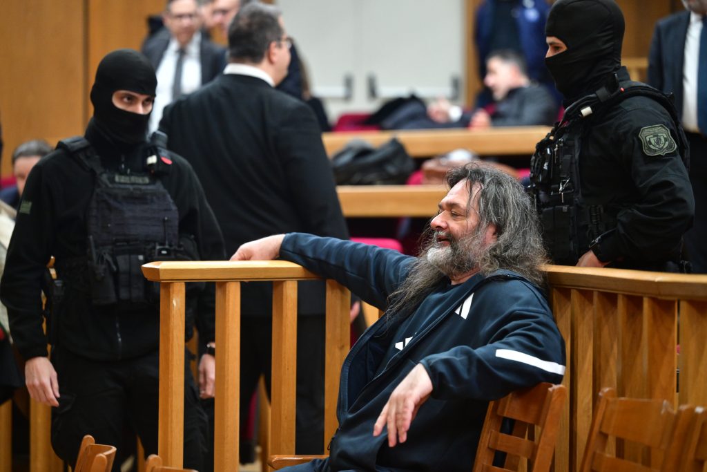 Στις 4 Μαρτίου η ετυμηγορία για τη Χρυσή Αυγή