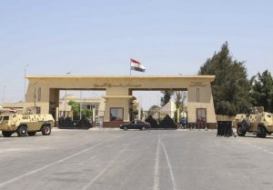 Το Ισραήλ ανακοίνωσε το άνοιγμα ξανά της μεθοριακής διάβασης της Ράφα που θα «περιορίζεται στο πέρασμα κατοίκων»