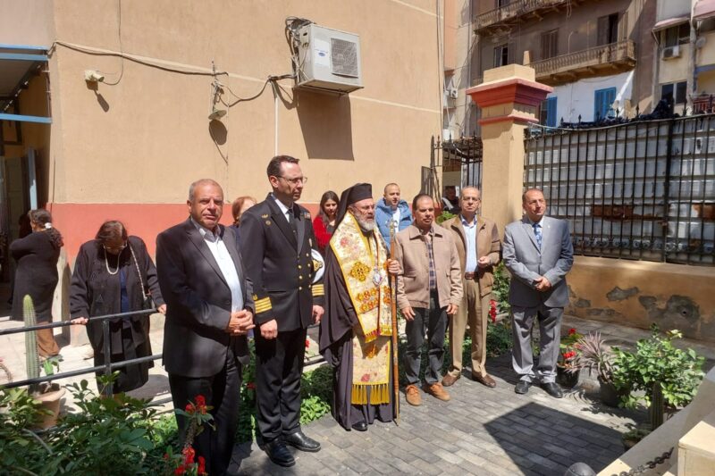 Ο Νικήτας Κακλαμάνης από τα Ελληνικά Σχολεία του Καΐρου: «Η πιο συγκινητική στιγμή του ταξιδιού μου στην Αίγυπτο»