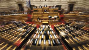 Ανησυχία για τον αφθώδη – Παρέμβαση του Β. Κόκκαλη με ερώτηση στη Βουλή για άμεσα μέτρα στήριξης