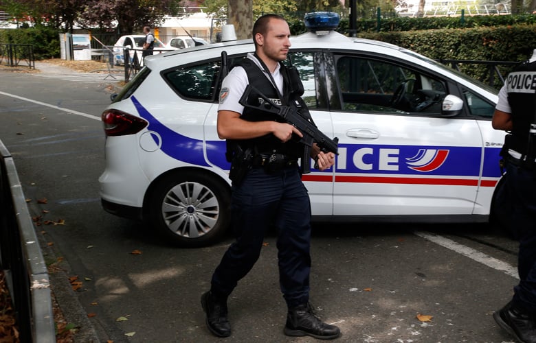 Φρίκη στην Γαλλία: Δύο αδελφοί σκότωσαν τη μητέρα τους και έπαιρναν δάνεια στο όνομά της