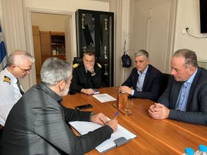 Μέτρα στο λιμάνι και στο αεροδρόμιο της Θεσσαλονίκης για τον αφθώδη πυρετό