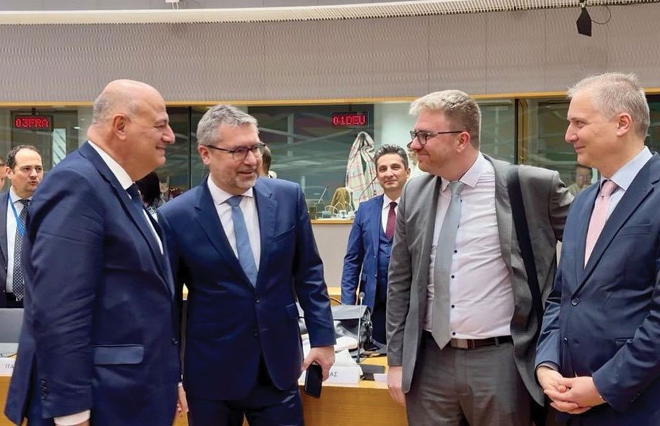 Πρώτες συστάσεις της Ε.Ε. για τη φθίνουσα εισοδηματική στήριξη και τα όρια εθνικού μέσου όρου ενίσχυσης