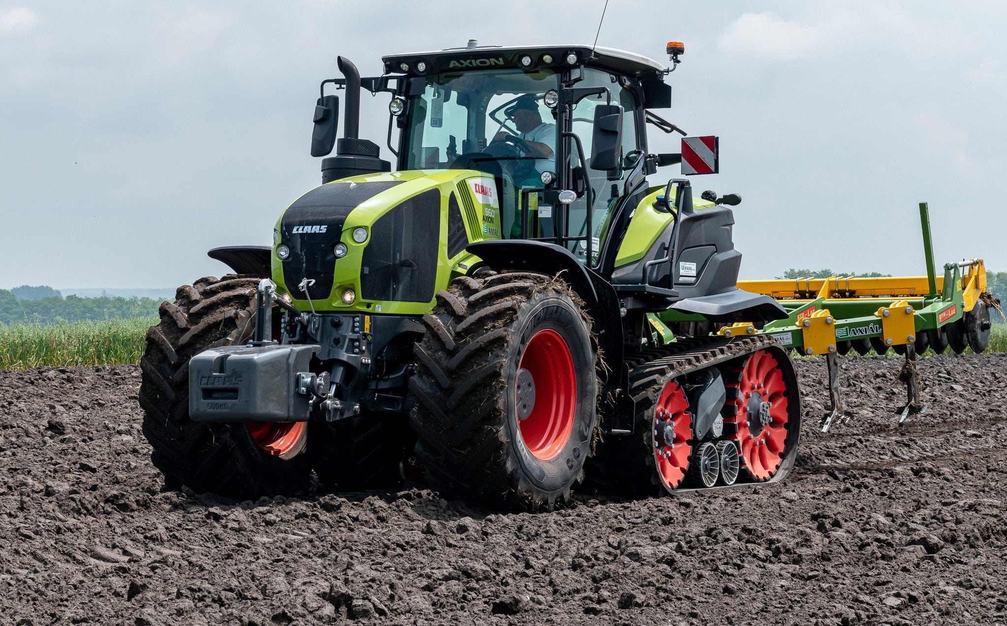 Η Ουγγαρία πιέζει την ΕΕ για άρση δασμών σε λιπάσματα Ρωσίας