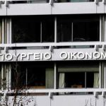 Πακέτο μέτρων με εστίαση στα τρόφιμα εξετάζει η κυβέρνηση