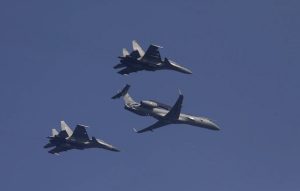 Η Αυστραλία στέλνει πυραύλους αέρος-αέρος στα ΗΑΕ και στρατιωτικό αεροσκάφος στη Μέση Ανατολή