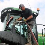 Σε ισχύ μέχρι τις 30 Απρίλιου η επιδότηση των 0,16 ευρώ το λίτρο πετρελαίου