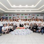 Η Μπάρμπα Στάθης στηρίζει την τρίτη ηλικία