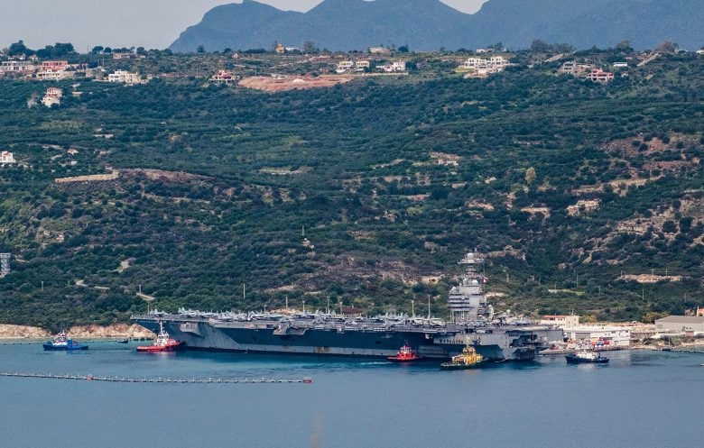 Στη Σούδα κατέπλευσε το αεροπλανοφόρο «USS Gerald R. Ford» – Στο πλοίο ανεβαίνει κλιμάκιο ερευνητών του αμερικανικού Πολεμικού Ναυτικού