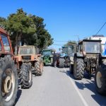 Ολιγόλεπτη συνάντηση με αγρότες στη Λάρισα είχε ο Μητσοτάκης πριν το προσυνέδριο της ΝΔ