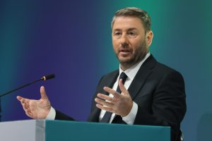 Live η ομιλία του Ν. Ανδρουλάκη στο ΤΕΕ για τη διαχείριση των πλημμυρών της Αττικής - ertnews.gr