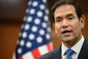 Ρούμπιο: Η επίθεση στο Ιράν ήταν αναγκαία μετά την απόφαση του Ισραήλ – Η Τεχεράνη θα έπληττε αμερικανικές βάσεις