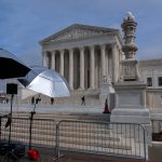 Δασμοί Τραμπ: Το παζλ μετά την απόφαση του Ανώτατου Δικαστηρίου - Τι θέλει να αποφύγει η ΕΕ - ertnews.gr