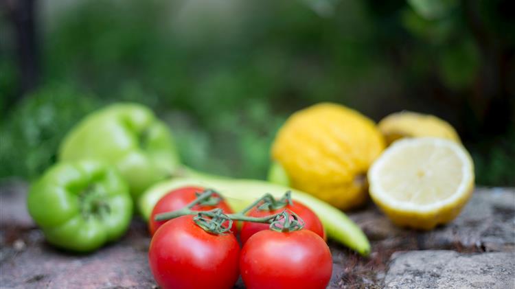 Ανατιμήσεις έως 100% σε φρούτα και λαχανικά