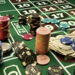 Μεγάλη αστυνομική επιχείρηση σε Αττική, Θεσσαλονίκη, Πάτρα και Αγρίνιο για κύκλωμα παράνομης διεξαγωγής τυχερών παιγνίων