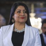 Περού: Παραιτήθηκε η πρωθυπουργός Μιράγιες