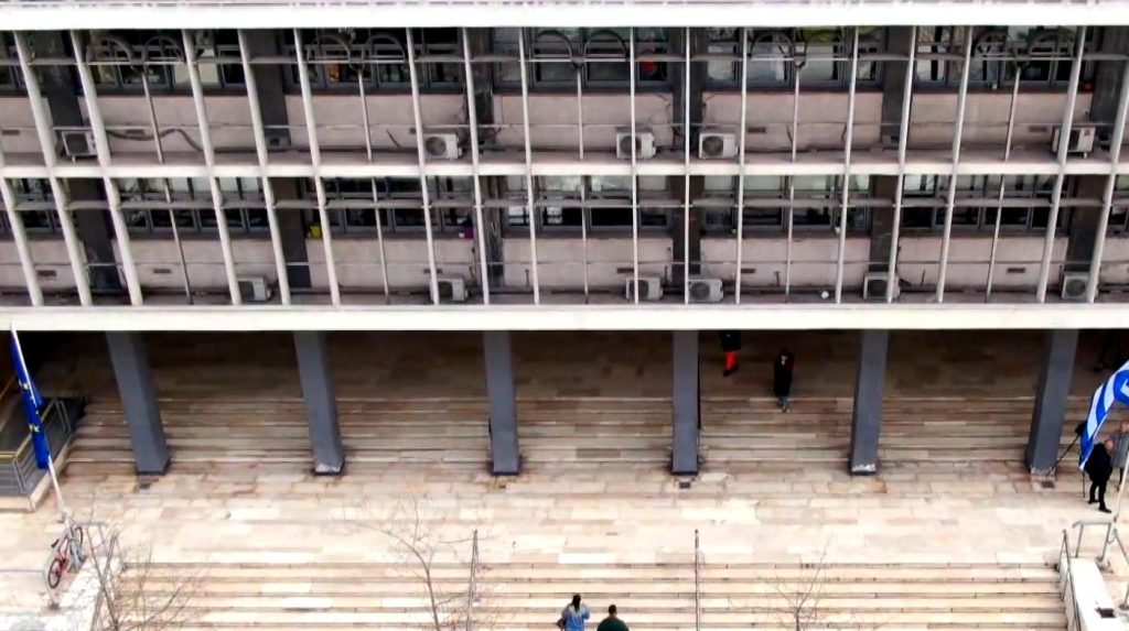 Δολοφονία 20χρονου Κλεομένη στην Καλαμαριά: Προσωρινά κρατούμενος κρίθηκε ο 19χρονος που ήταν μαζί με το θύμα