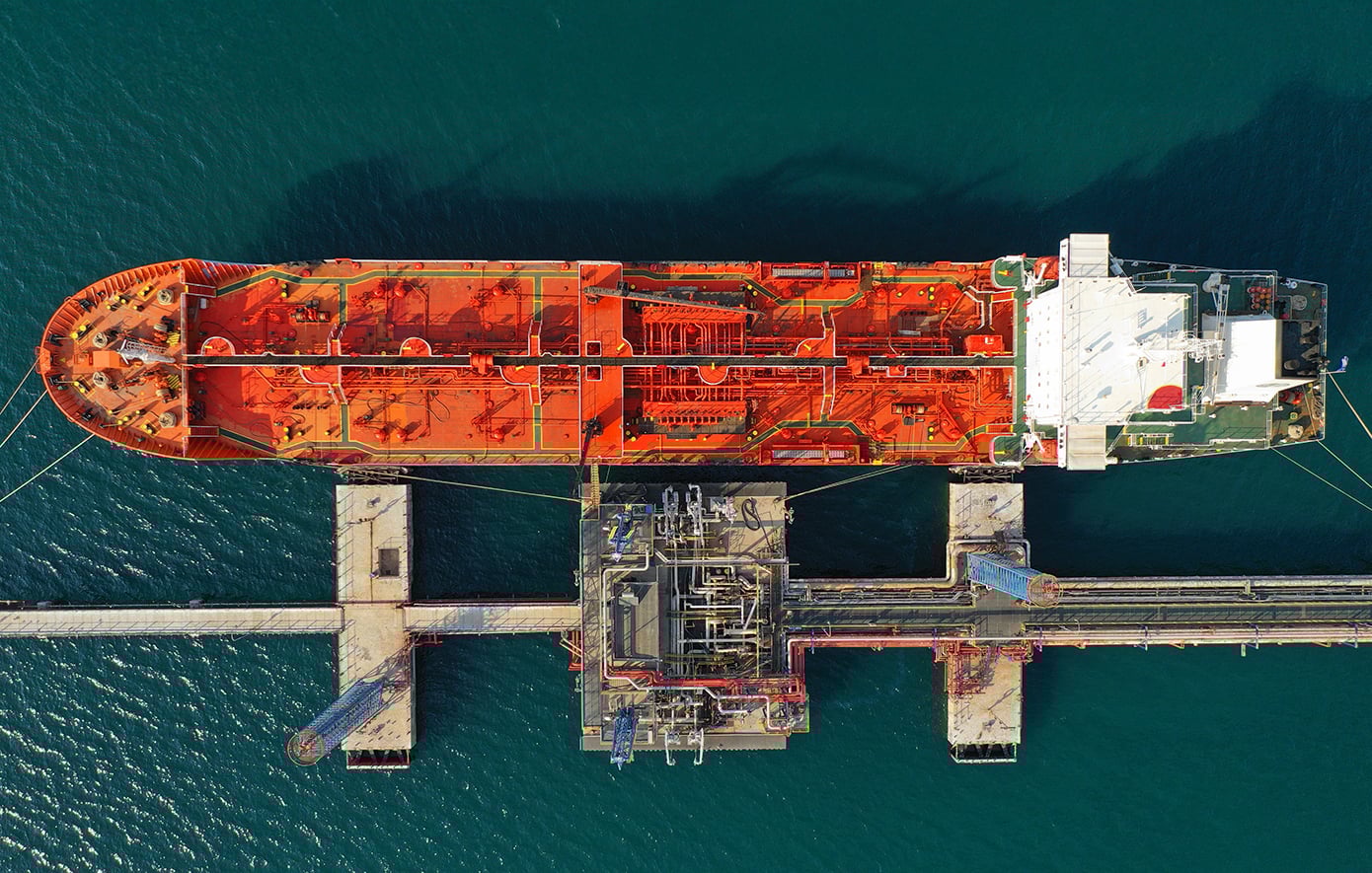 Άλμα 50% στις τιμές του φυσικού αερίου μετά το «μπλόκο» του Κατάρ στην παραγωγή LNG