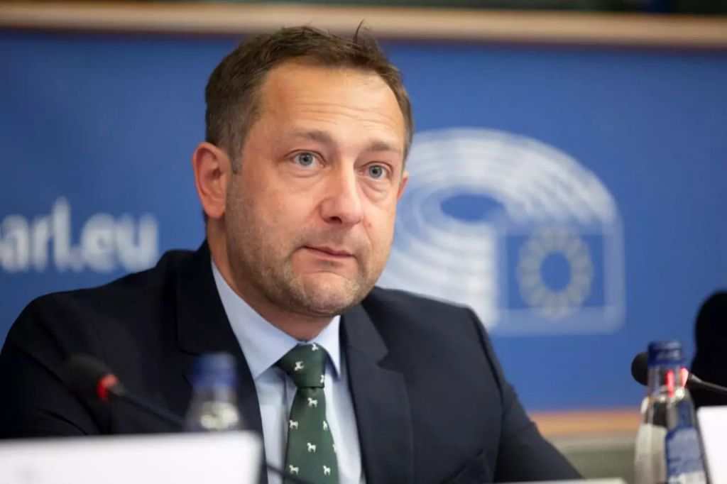 Η πίεση για ενεργειακή αυτονομία βάζει στο τραπέζι της ΕΕ άρση περιορισμών για βιοκαυσίμα από καλλιέργειες