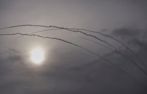 Βαθαίνει η κρίση στην Μέση Ανατολή: Εκτοξεύτηκε πύραυλος εναντίον του Ισραήλ από την Υεμένη