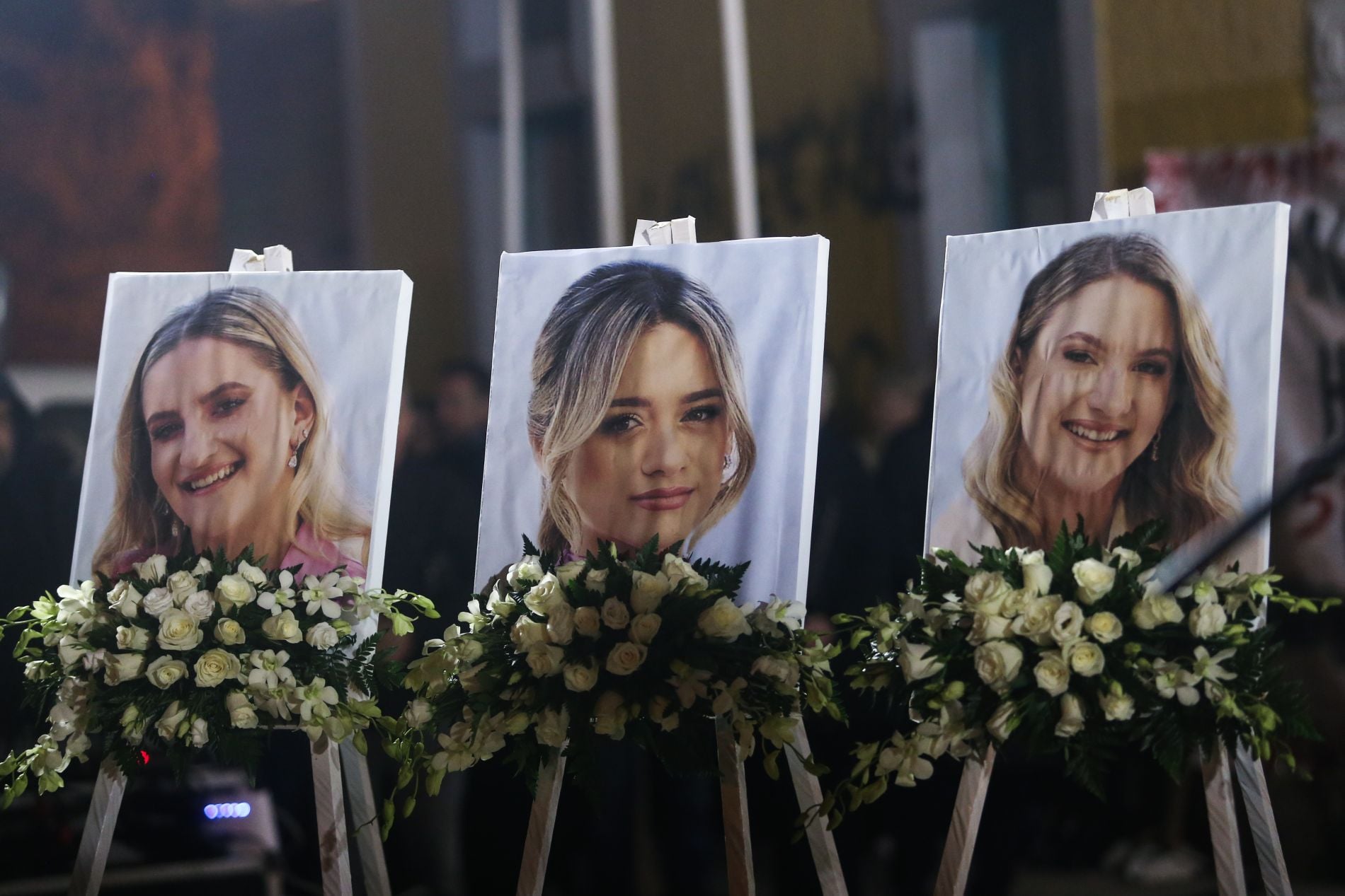 Φωτογραφίες, κορίτσια Πλακιά, Τέμπη, ΟΣΕ Καλαμπάκας