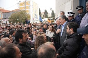 Απαγόρευση εμπορίου γάλακτος και προϊόντων εκτός Λέσβου από 19/3 λόγω αφθώδους πυρετού - Δηλώσεις Κέλλα (Βίντεο) • Έλληνας Αγρότης