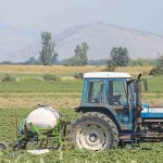 Σκέψεις για πλαφόν στα λιπάσματα ή ενισχύσεις στους γεωργούς λόγω πολέμου • Έλληνας Αγρότης