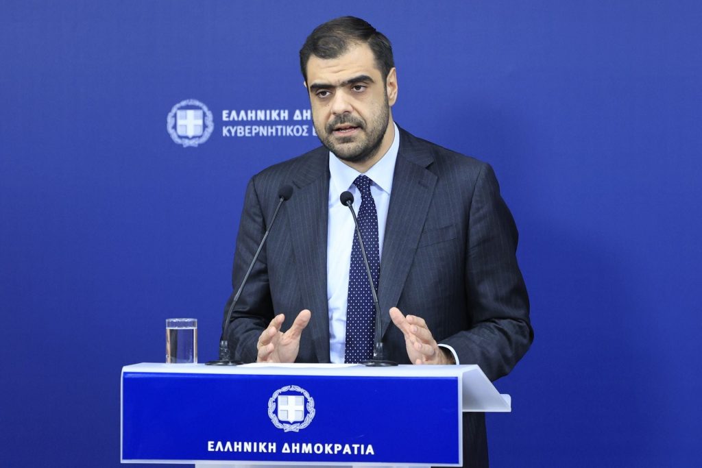 Μαρινάκης: Έτοιμοι για επαναπατρισμό Ελλήνων μόλις αρθούν οι περιορισμοί πτήσεων