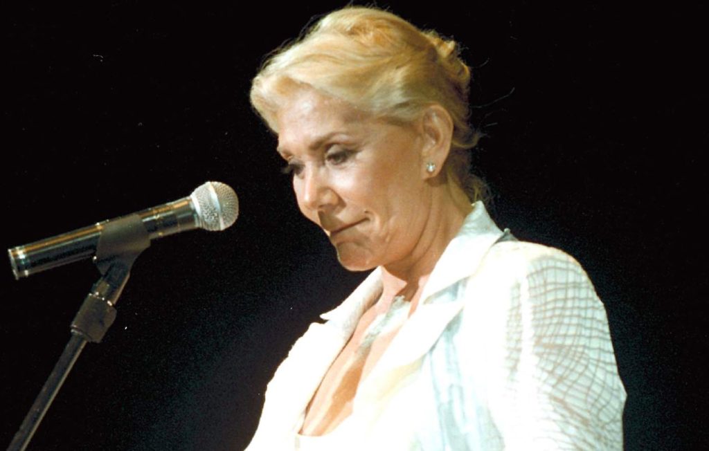 Έφυγε από τη ζωή σε ηλικία 88 ετών η Μαρινέλλα, η μεγάλη κυρία του ελληνικού τραγουδιού – Οι μεγάλες επιτυχίες της