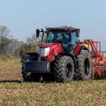 Απτόητα με ισχύ που φτάνει έως και 340 hp τα τρακτέρ McCormick X8 VT-Drive