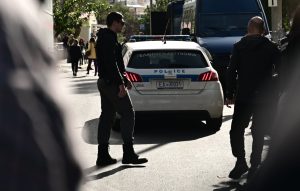 Ταυτοποιήθηκαν τέσσερις δράστες για διαρρήξεις καταστημάτων στη Θεσσαλονίκη