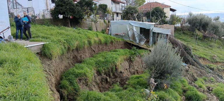 Πάνω από 7 εκατ. ευρώ το κόστος αποκατάστασης στην Πηνεία Ηλείας, από τις κατολισθήσεις