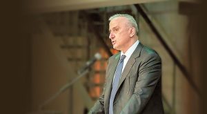 xana-sto-timoni-tis-edof-o-michalis-sarantis-174757