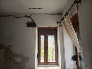 Ζημιές και δεκάδες μετασεισμοί σε χωριά των Ιωαννίνων και της Θεσπρωτίας – Δείτε εικόνες