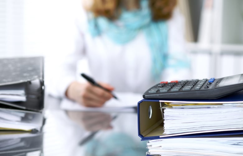 Παράταση για τις φορολογικές δηλώσεις με κίνητρο έξτρα έκπτωση φόρου