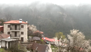 Στουρναραίικα Τρικάλων: Ένα ιστορικό χωριό στην κορυφή του Κυδωνιά