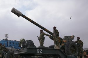 Η Συρία έστειλε στρατεύματα και τεθωρακισμένα για να ενισχύσουν τα σύνορα με τον Λίβανο εν μέσω κλιμάκωσης