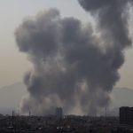 Ο ισραηλινός στρατός ανακοίνωσε ότι έπληξε το προεδρικό μέγαρο και το κτίριο του Συμβουλίου Ασφαλείας του Ιράν