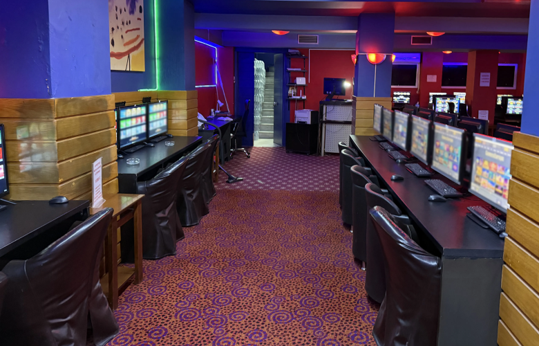 Πώς λειτουργούσε το κύκλωμα που διοργάνωνε παράνομα τυχερά παιχνίδια – Πάνω από 16 εκατ. ευρώ τα κέρδη