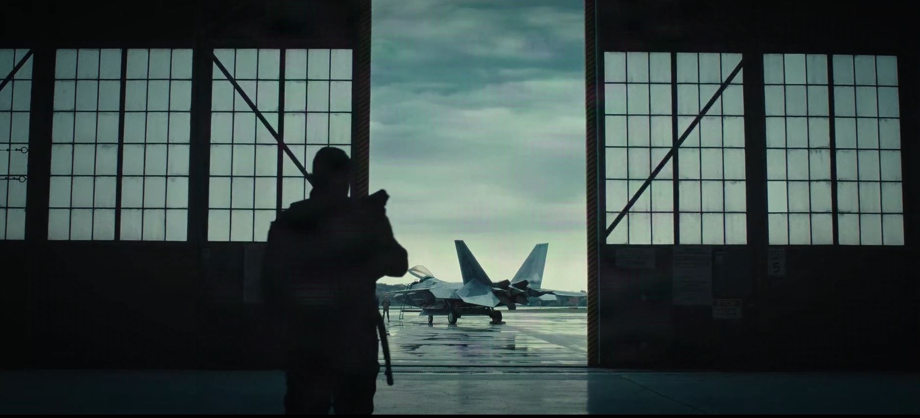 Με «Χολιγουντιανό» βίντεο ο Λευκός Οίκος απειλεί το Ιράν αν αμφισβητήσει την ισχύ του στρατού των ΗΠΑ