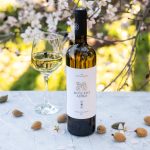 Μοσχάτο Άσπρο ΕΟΣ Σάμου: Μια σταγόνα ήλιου στην αρχή της άνοιξης