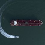 Το Ιράν σφραγίζει τα Στενά του Ορμούζ για τους συμμάχους των ΗΠΑ και του Ισραήλ για όσο διαρκεί ο πόλεμος