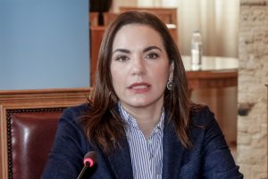 Όλγα Κεφαλογιάννη: «Η Αθήνα δεν χρειάζεται κατασκευασμένες εικόνες κρίσης»