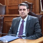 Στο νοσοκομείο για εξετάσεις μετά από λιποθυμικό επεισόδιο ο Γιώργος Μυλωνάκης