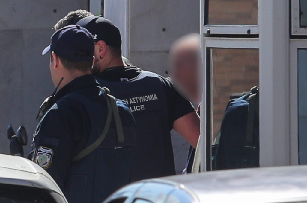 Απολογείται στον ανακριτή ο 89χρονος για την ένοπλη επίθεση σε ΕΦΚΑ και Πρωτοδικείο - ertnews.gr