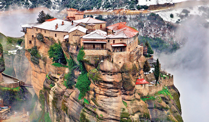 Πασχαλινή «απόβαση» σε Μετέωρα Πήλιο και Σποράδες με καλές πληρότητες