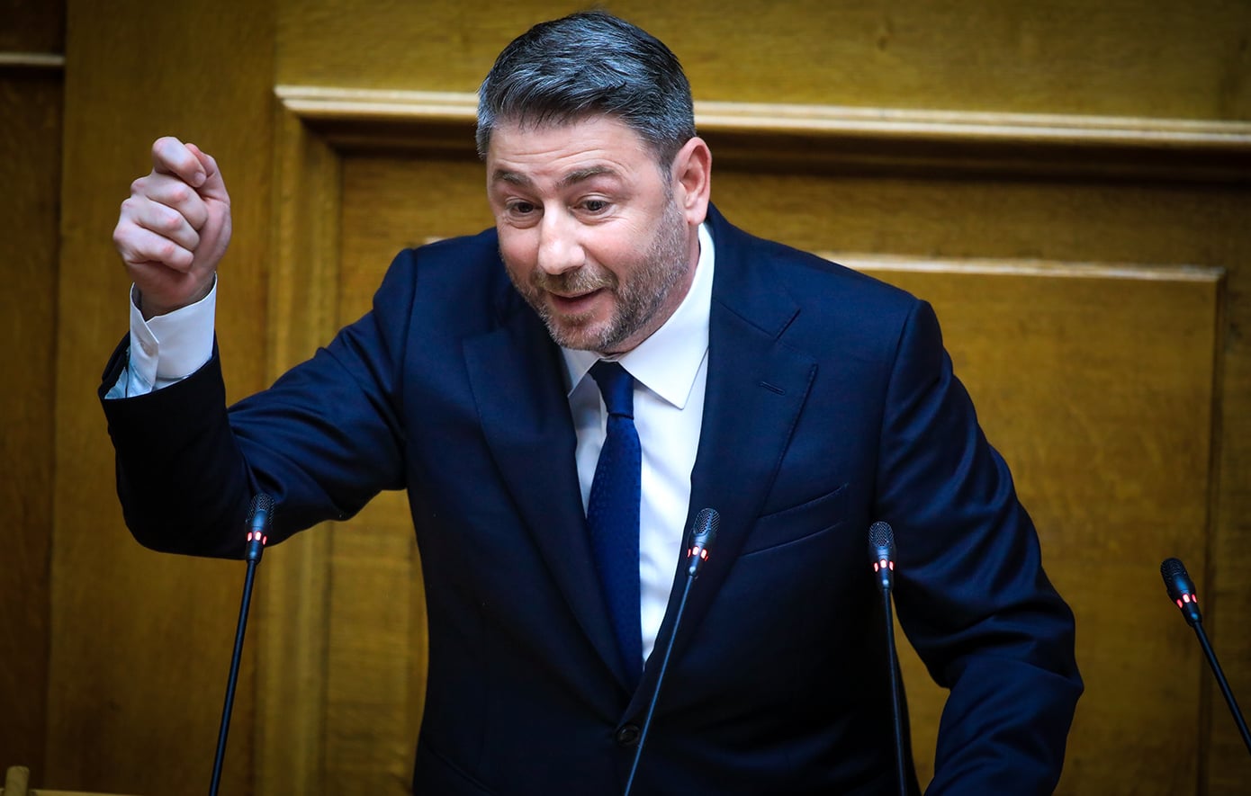 Ανδρουλάκης: Την ευθύνη για όλα τα σκάνδαλα τη φέρετε εσείς προσωπικά κ. Μητσοτάκη