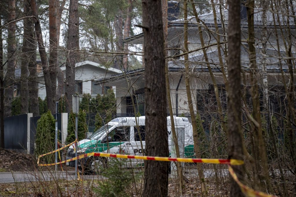 Ρωσία: Νεκρή καθηγήτρια μετά από επίθεση με μαχαίρι από 17χρονο μαθητή – Σοκ στην περιφέρεια Περμ - ertnews.gr
