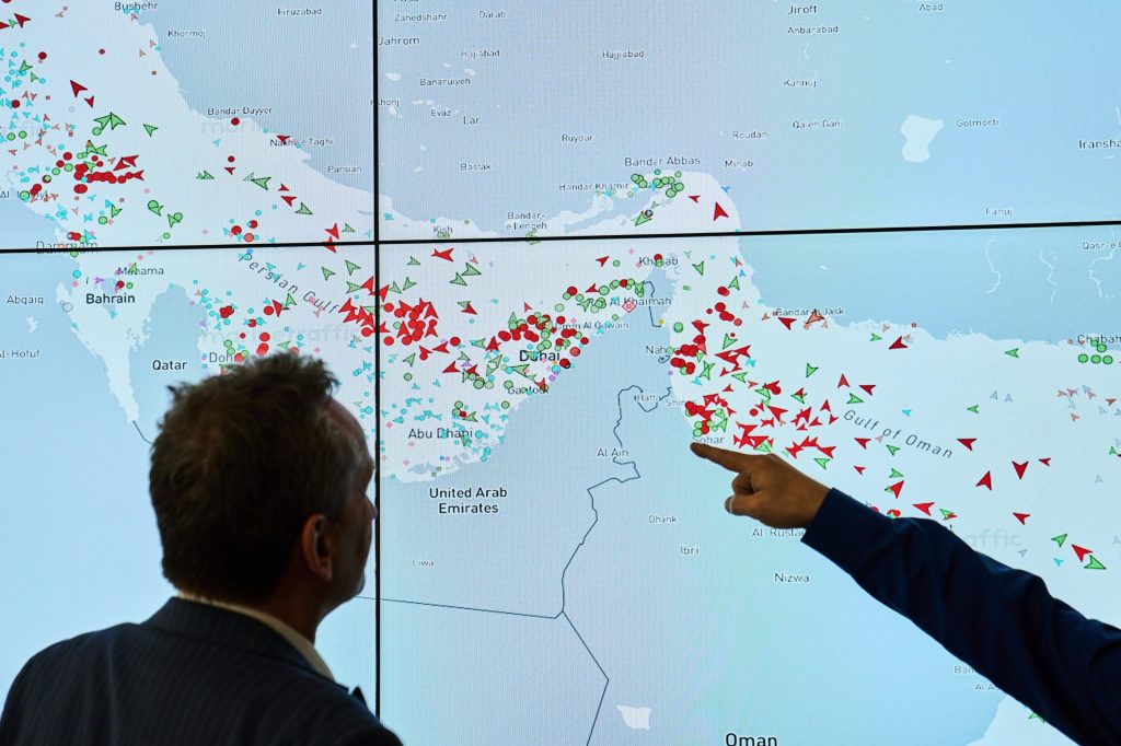 Ιράν: Ανοιχτή η διέλευση όλων των εμπορικών πλοίων από τα Στενά του Ορμούζ κατά τη διάρκεια της εκεχειρίας - ertnews.gr